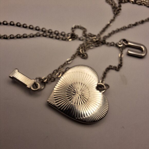 NWT Paparazzi Letters of Love Necklace & Earrings -  I 🤍 U - 32"  + 2.5" - Picture 8 of 8